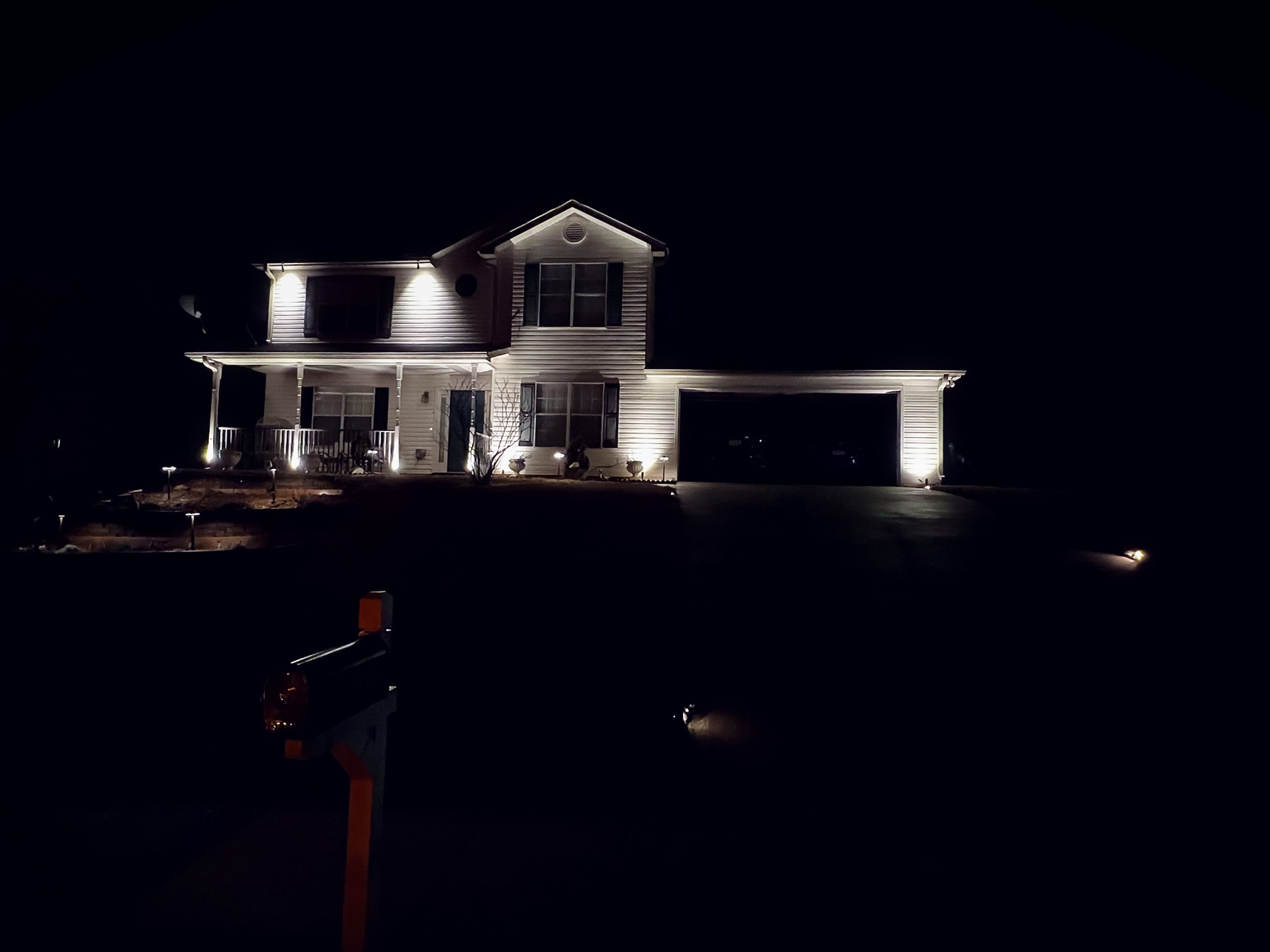 Why Uplighting Transforms a Home After Dark