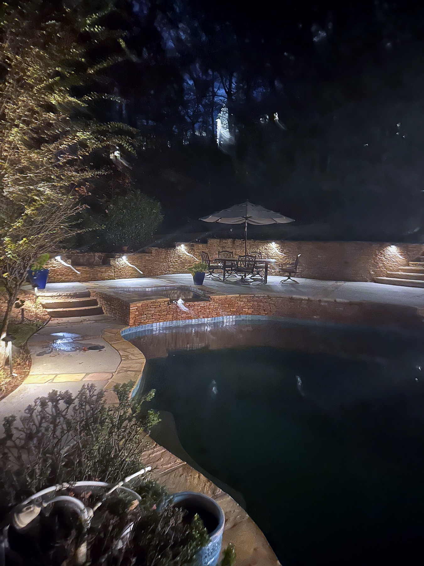 Pool & Patio Landscape Lighting: Extending North Atlanta Evenings Outdoors